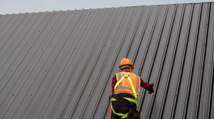 Professional gutter cleaning in Slagle, LA
